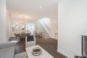 Brand New Luxury 5 Bed Oasis in the Heart Downtown